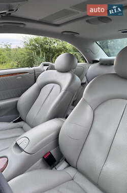 Купе Mercedes-Benz CLK-Class 2002 в 