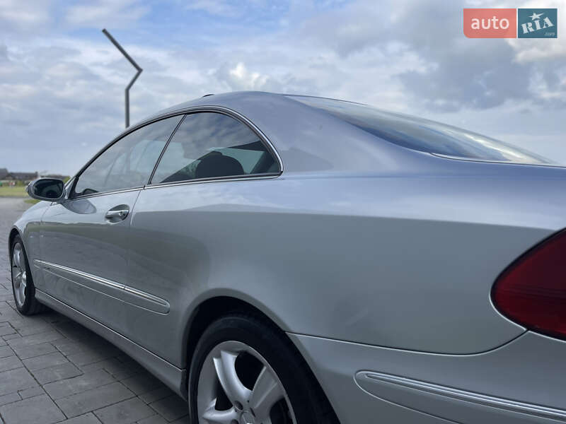 Купе Mercedes-Benz CLK-Class 2004 в Ровно