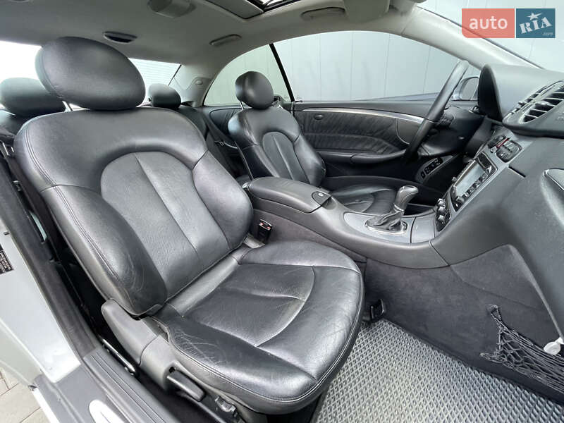 Купе Mercedes-Benz CLK-Class 2004 в Ровно