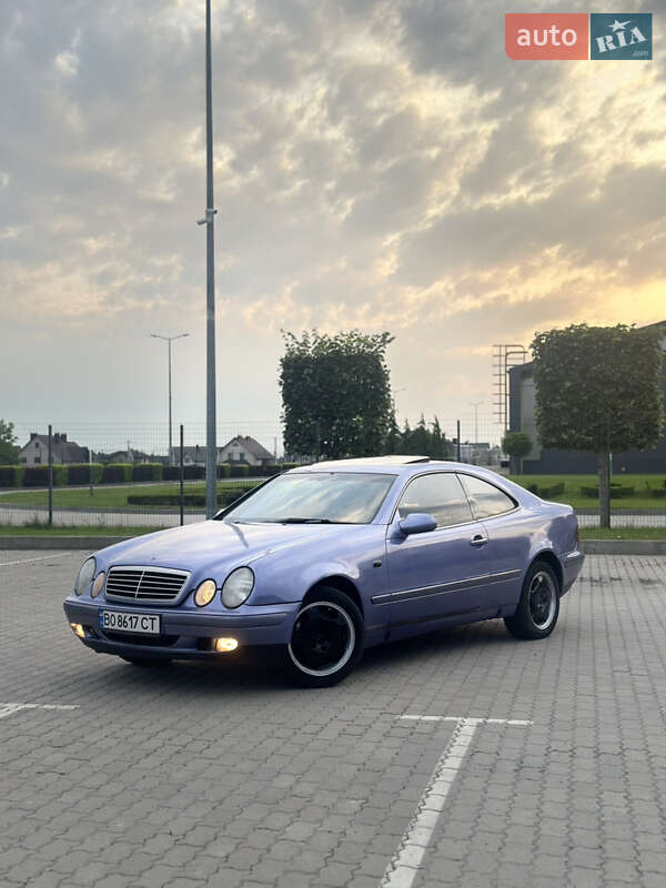 Купе Mercedes-Benz CLK-Class 1999 в 