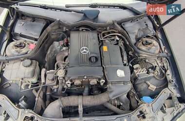 Купе Mercedes-Benz CLK-Class 2006 в 