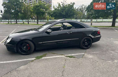 Купе Mercedes-Benz CLK-Class 2004 в 