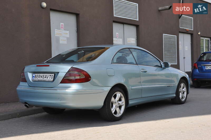 Купе Mercedes-Benz CLK-Class 2003 в Львове