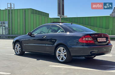Купе Mercedes-Benz CLK-Class 2008 в 