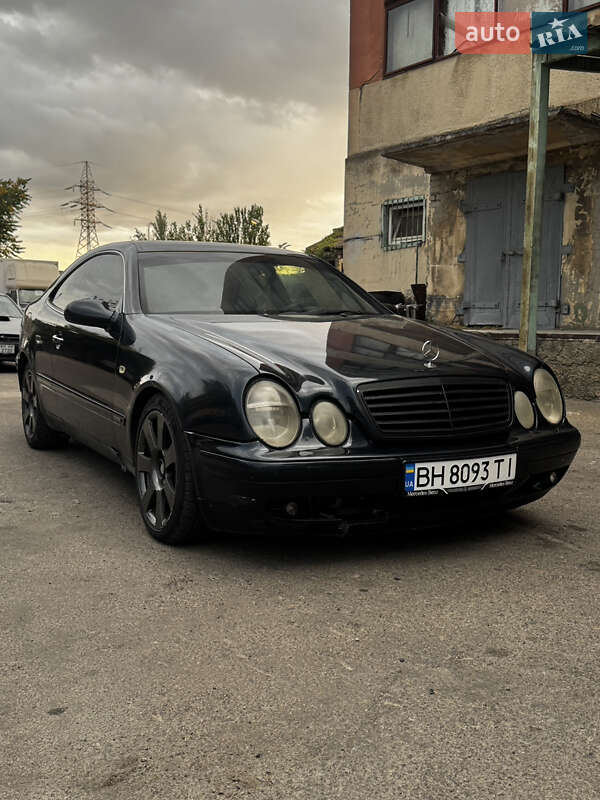 Mercedes-Benz CLK-Class 1999