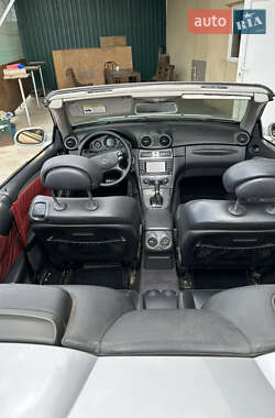 Кабриолет Mercedes-Benz CLK-Class 2005 в 