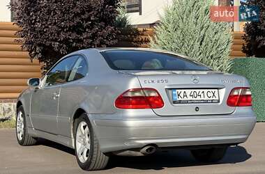 Купе Mercedes-Benz CLK-Class 2000 в 