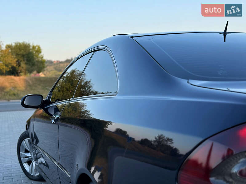 Купе Mercedes-Benz CLK-Class 2002 в Черновцах