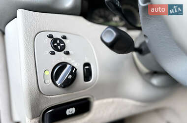Купе Mercedes-Benz CLK-Class 2002 в 