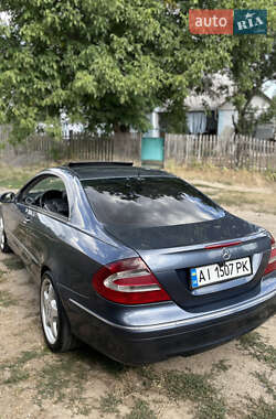 Купе Mercedes-Benz CLK-Class 2003 в 