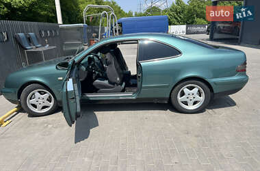Купе Mercedes-Benz CLK-Class 1998 в 