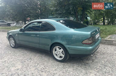 Купе Mercedes-Benz CLK-Class 1998 в 