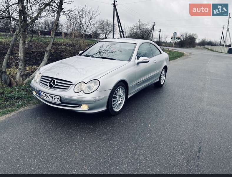 Купе Mercedes-Benz CLK-Class 2002 в 