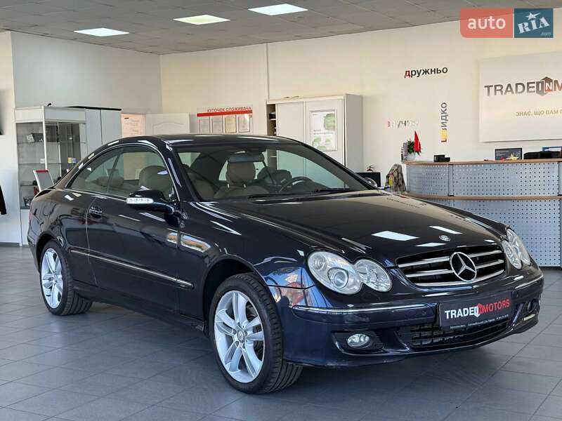 Купе Mercedes-Benz CLK-Class 2008 в 