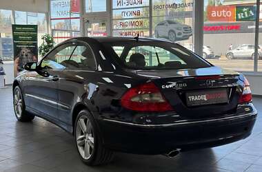 Купе Mercedes-Benz CLK-Class 2008 в 