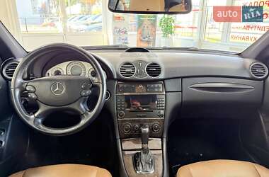 Купе Mercedes-Benz CLK-Class 2008 в 
