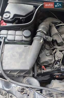 Купе Mercedes-Benz CLK-Class 2001 в 