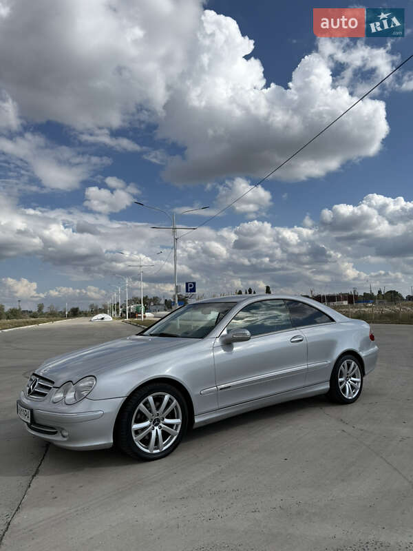 Купе Mercedes-Benz CLK-Class 2002 в Ізмаїлі