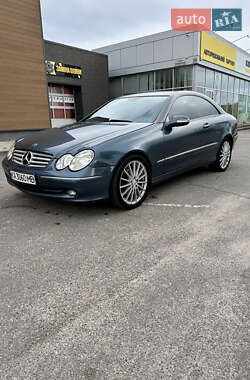 Купе Mercedes-Benz CLK-Class 2003 в 