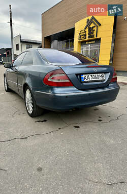 Купе Mercedes-Benz CLK-Class 2003 в 