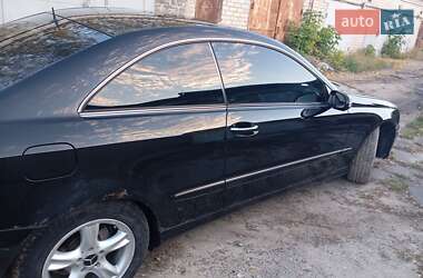 Купе Mercedes-Benz CLK-Class 2003 в 