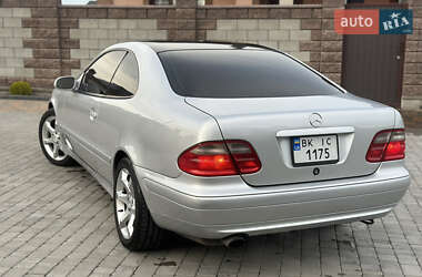 Купе Mercedes-Benz CLK-Class 1999 в 