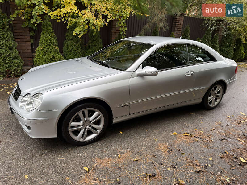 Купе Mercedes-Benz CLK-Class 2007 в Києві