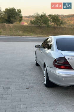 Купе Mercedes-Benz CLK-Class 2003 в 