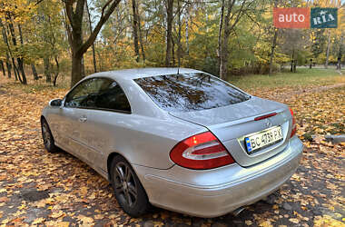 Купе Mercedes-Benz CLK-Class 2002 в 