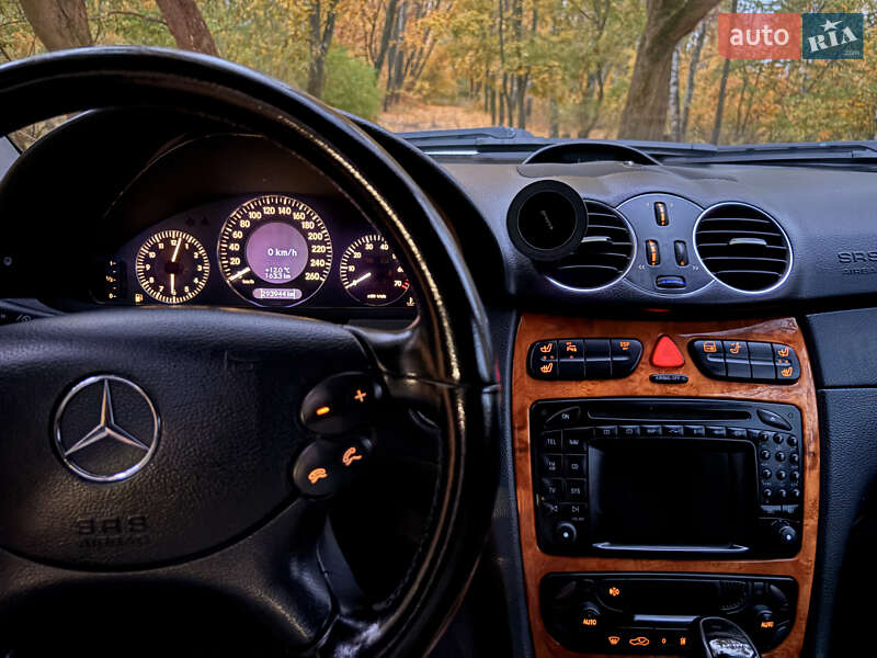 Купе Mercedes-Benz CLK-Class 2002 в Харькове