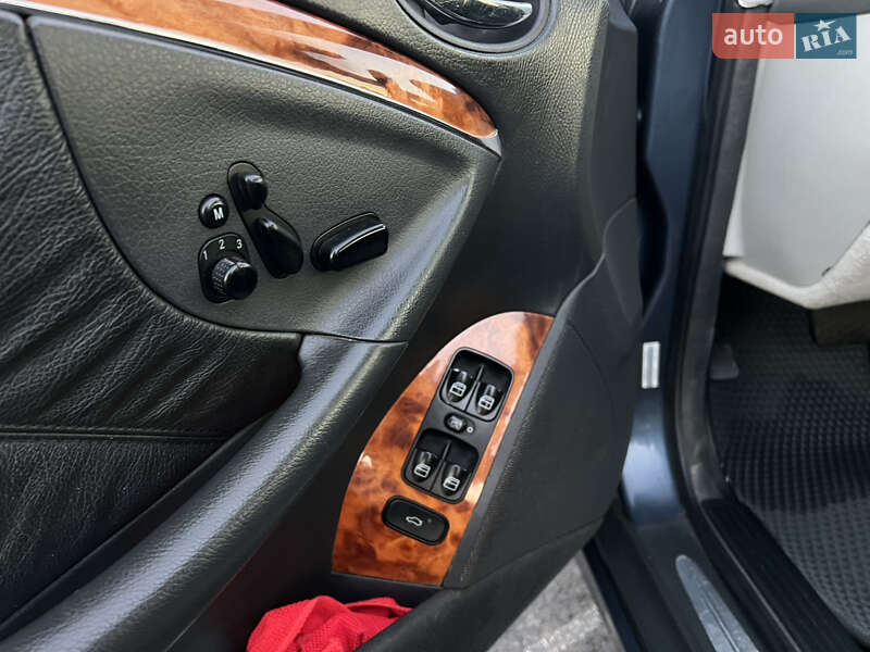 Купе Mercedes-Benz CLK-Class 2002 в Жовкве фото 20 Купе Mercedes-Benz CLK-Class 2002 в Жовкве