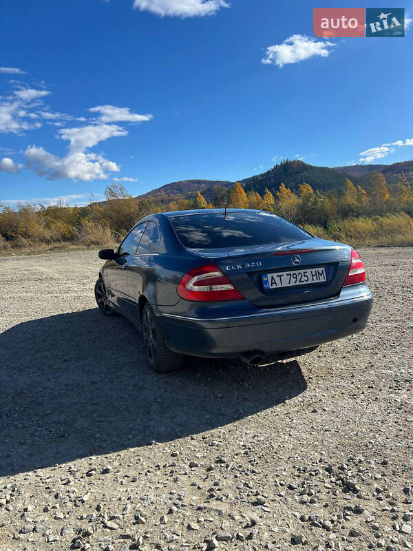 Купе Mercedes-Benz CLK-Class 2003 в Надворной фото 5 Купе Mercedes-Benz CLK-Class 2003 в Надворной