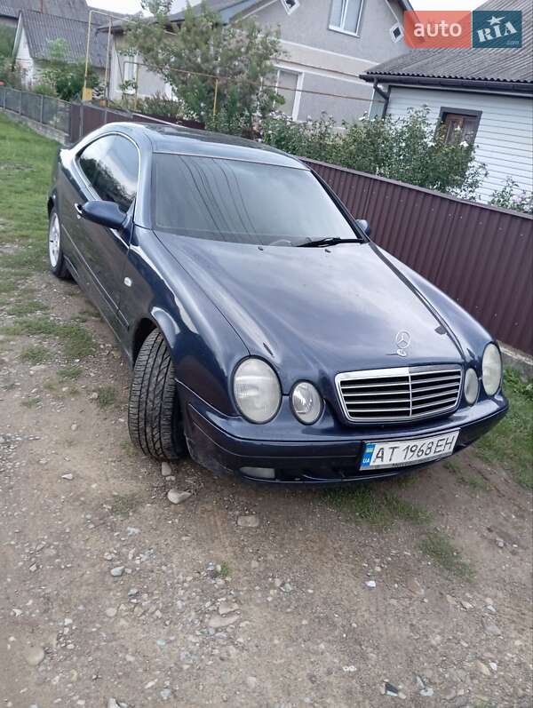 Купе Mercedes-Benz CLK-Class 1999 в Надворной