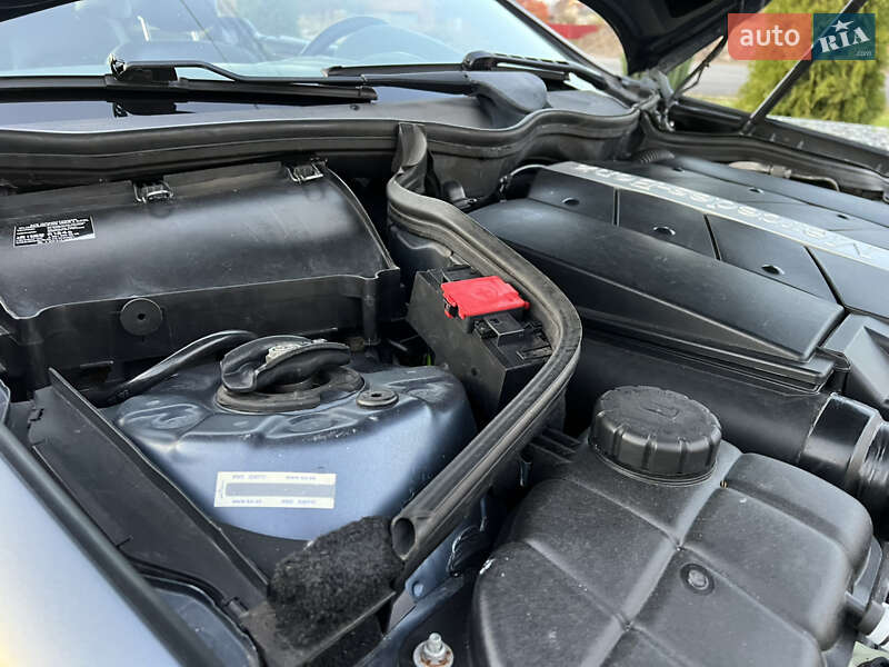 Купе Mercedes-Benz CLK-Class 2002 в Львові