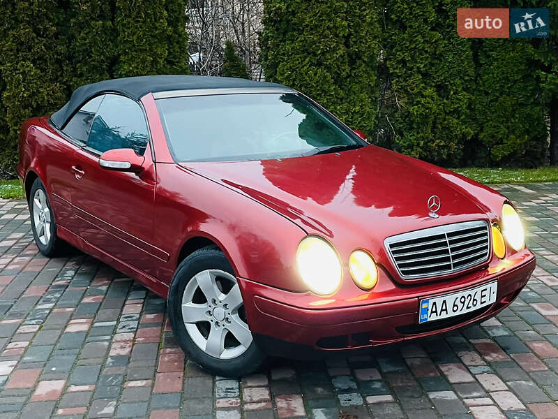 Mercedes-Benz CLK-Class 2001