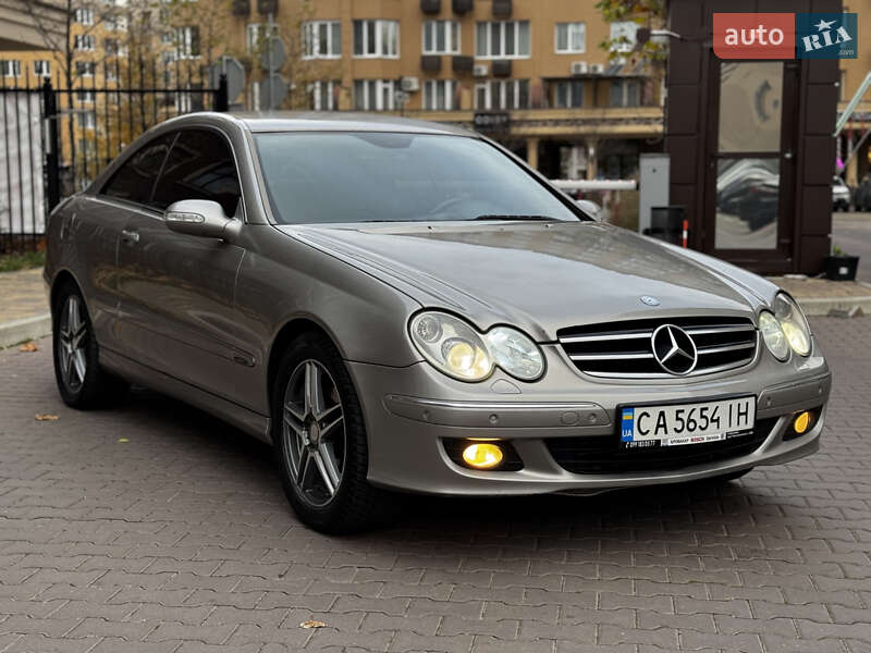 Купе Mercedes-Benz CLK-Class 2006 в Києві