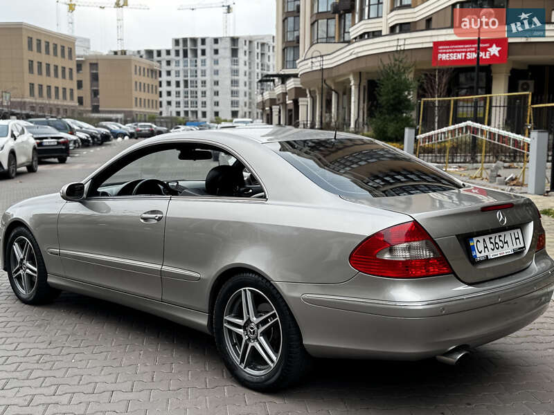 Купе Mercedes-Benz CLK-Class 2006 в Києві