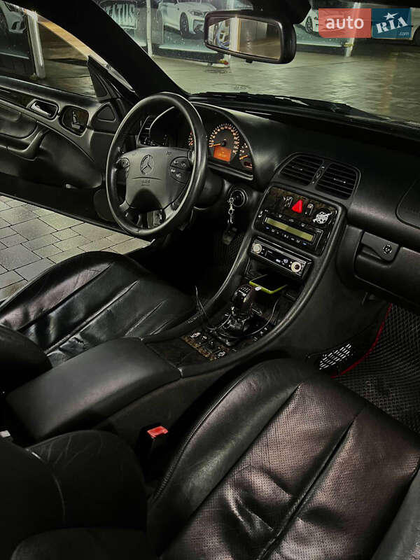 Купе Mercedes-Benz CLK-Class 2001 в Ровно