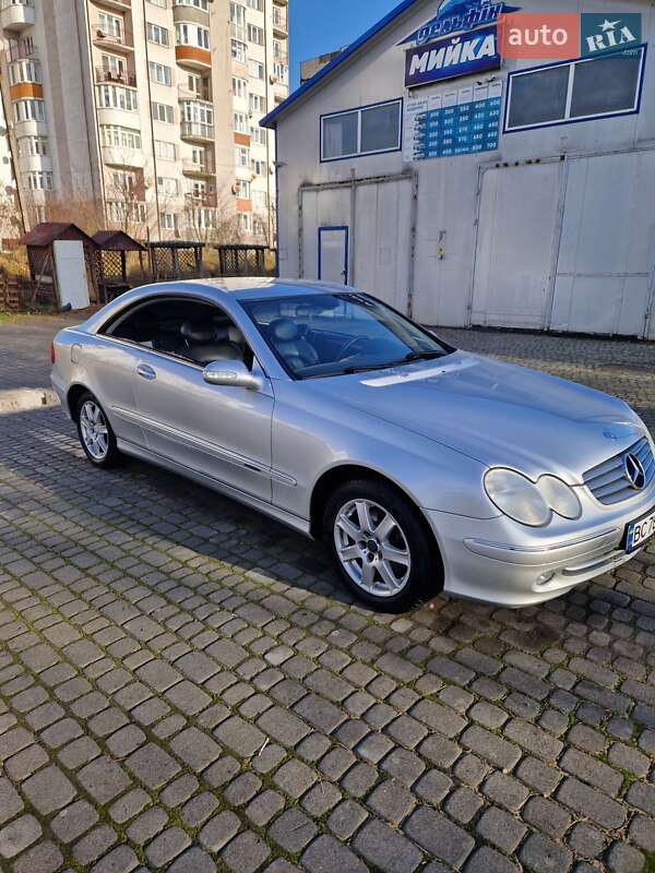 Купе Mercedes-Benz CLK-Class 2002 в Львове