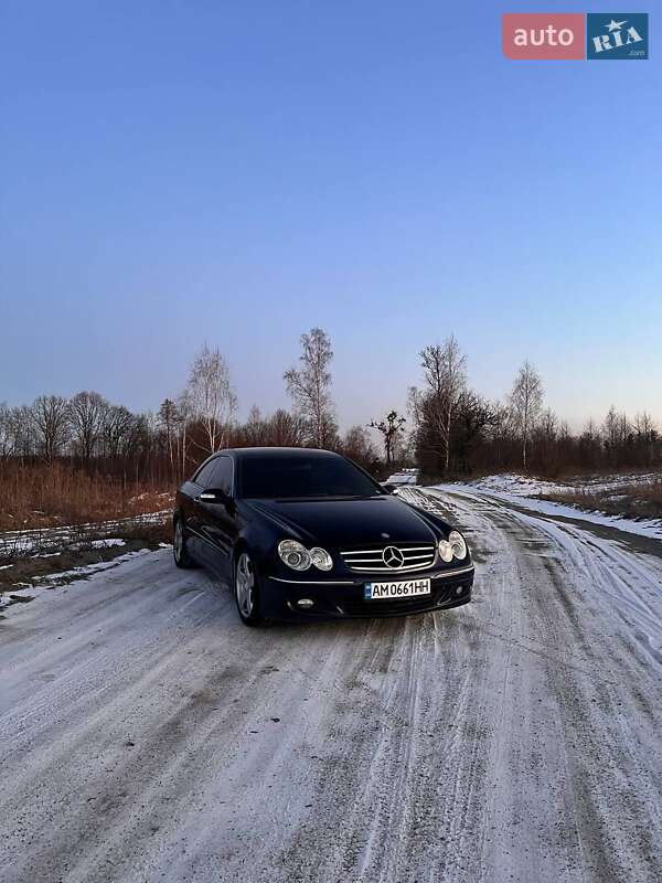 Mercedes-Benz CLK-Class 2003 Mercedes-Benz CLK-Class 2003