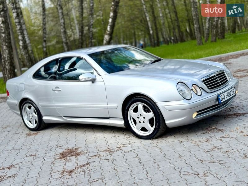 Mercedes-Benz CLK-Class 2001