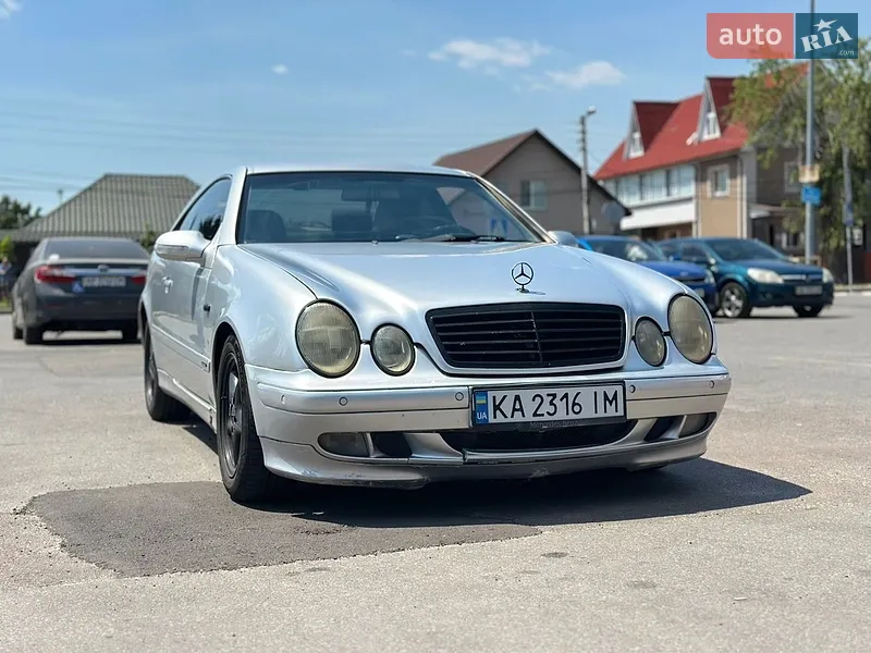 Mercedes-Benz CLK-Class