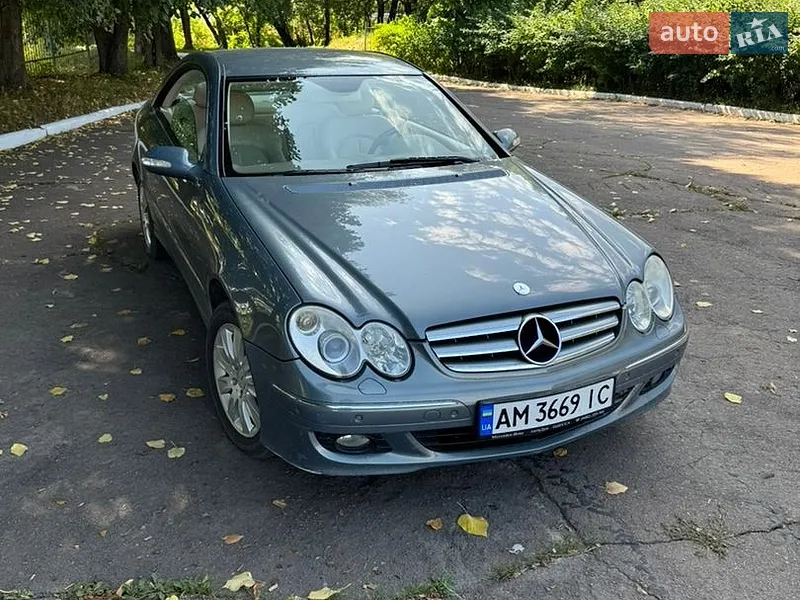 Mercedes-Benz CLK-Class