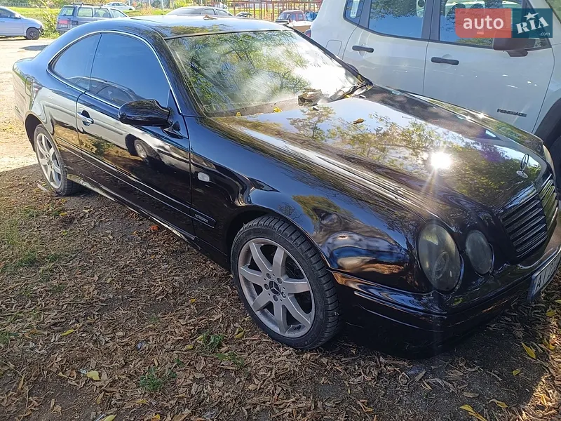 Mercedes-Benz CLK-Class