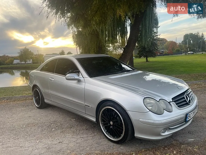 Mercedes-Benz CLK-Class 2003