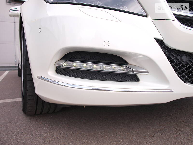 Седан Mercedes-Benz CLS-Class 2011 в Києві