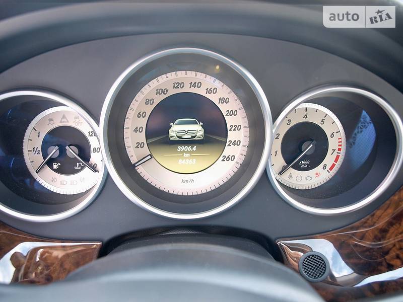 Седан Mercedes-Benz CLS-Class 2011 в Києві