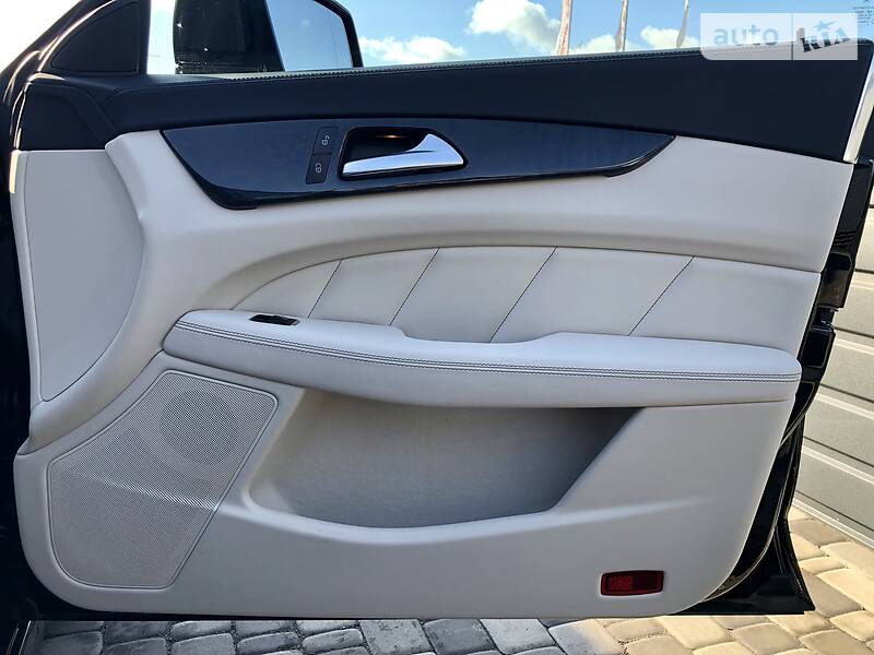 Седан Mercedes-Benz CLS-Class 2015 в Києві фото 28 Седан Mercedes-Benz CLS-Class 2015 в Києві