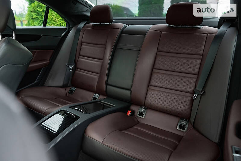 Купе Mercedes-Benz CLS-Class 2012 в Черновцах