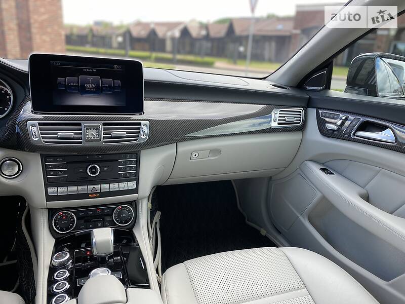 Седан Mercedes-Benz CLS-Class 2015 в Киеве фото 55 Седан Mercedes-Benz CLS-Class 2015 в Киеве